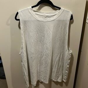 Lululemon muscle tank